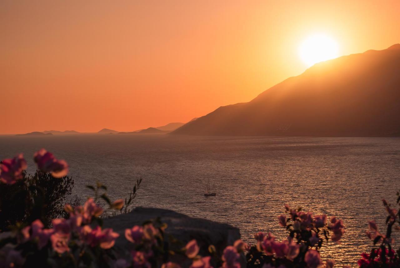 Guemues Yazar Hotel Kaş Kültér fotó