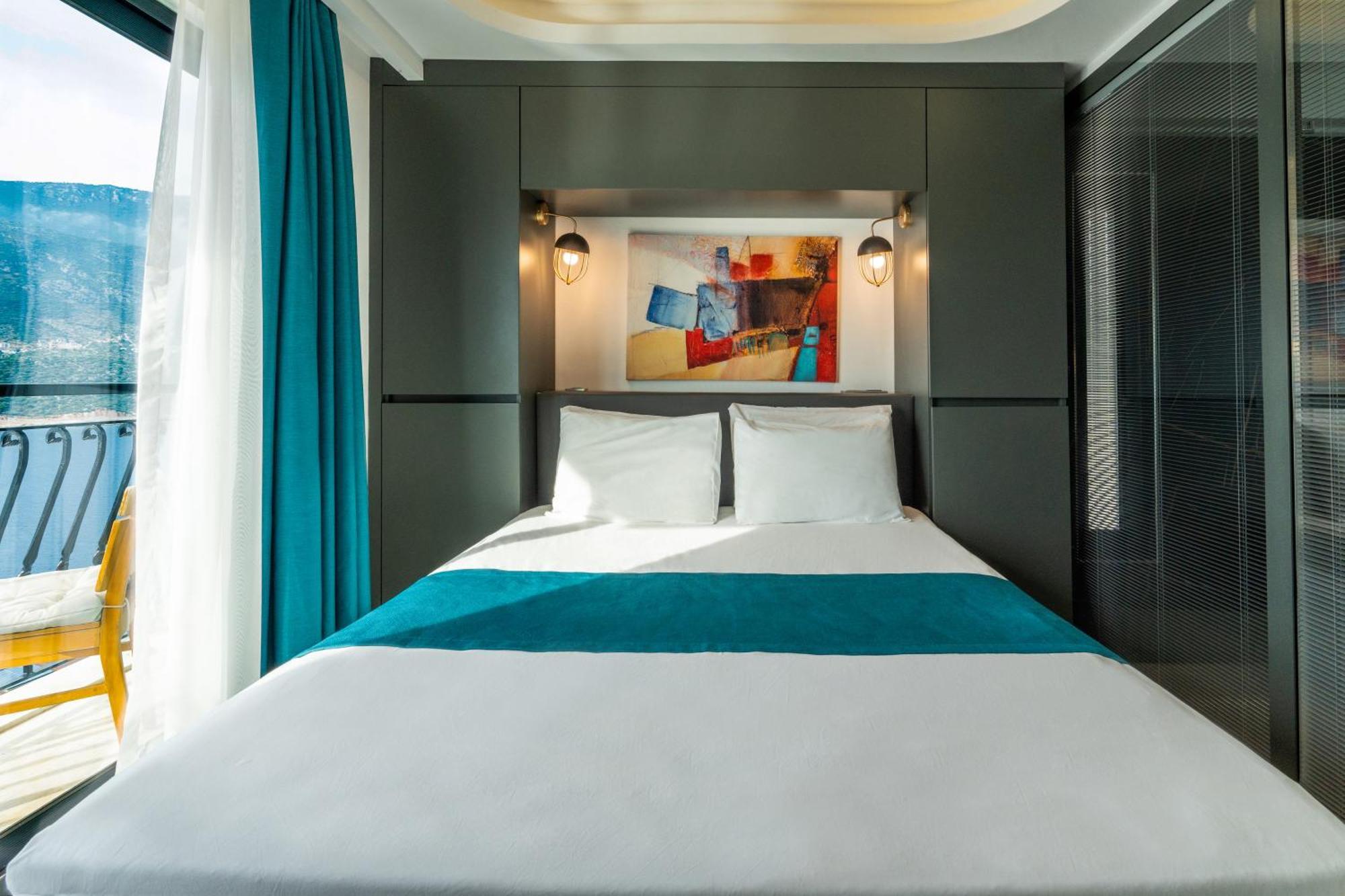 Guemues Yazar Hotel Kaş Szoba fotó