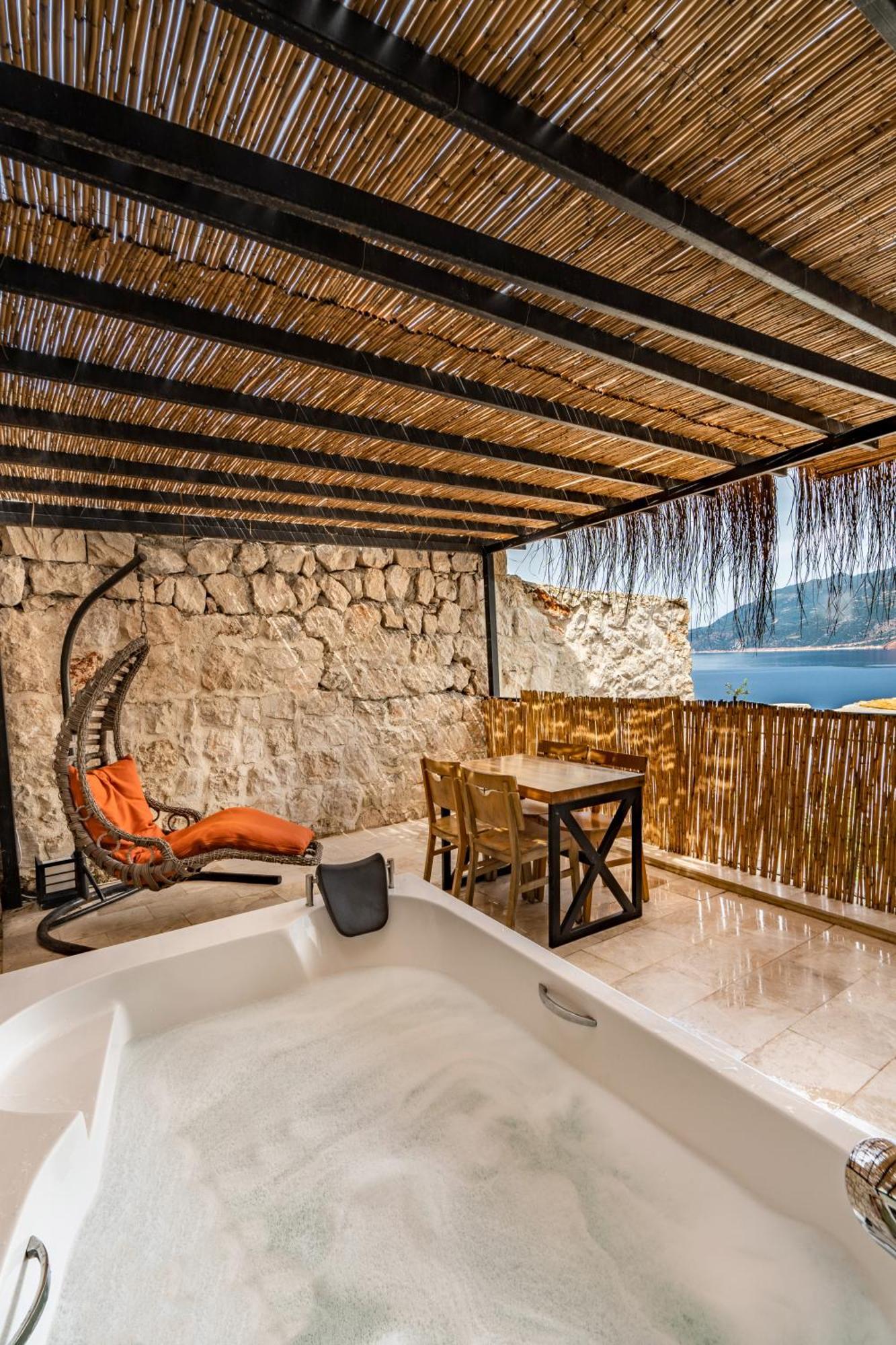 Guemues Yazar Hotel Kaş Szoba fotó
